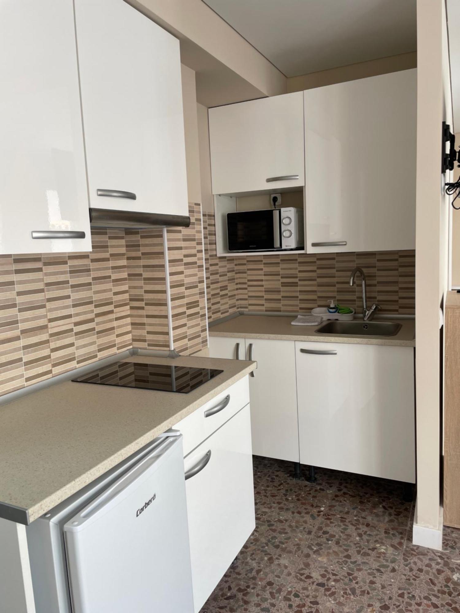 Apartamentos Pelicano Benidorm Dış mekan fotoğraf