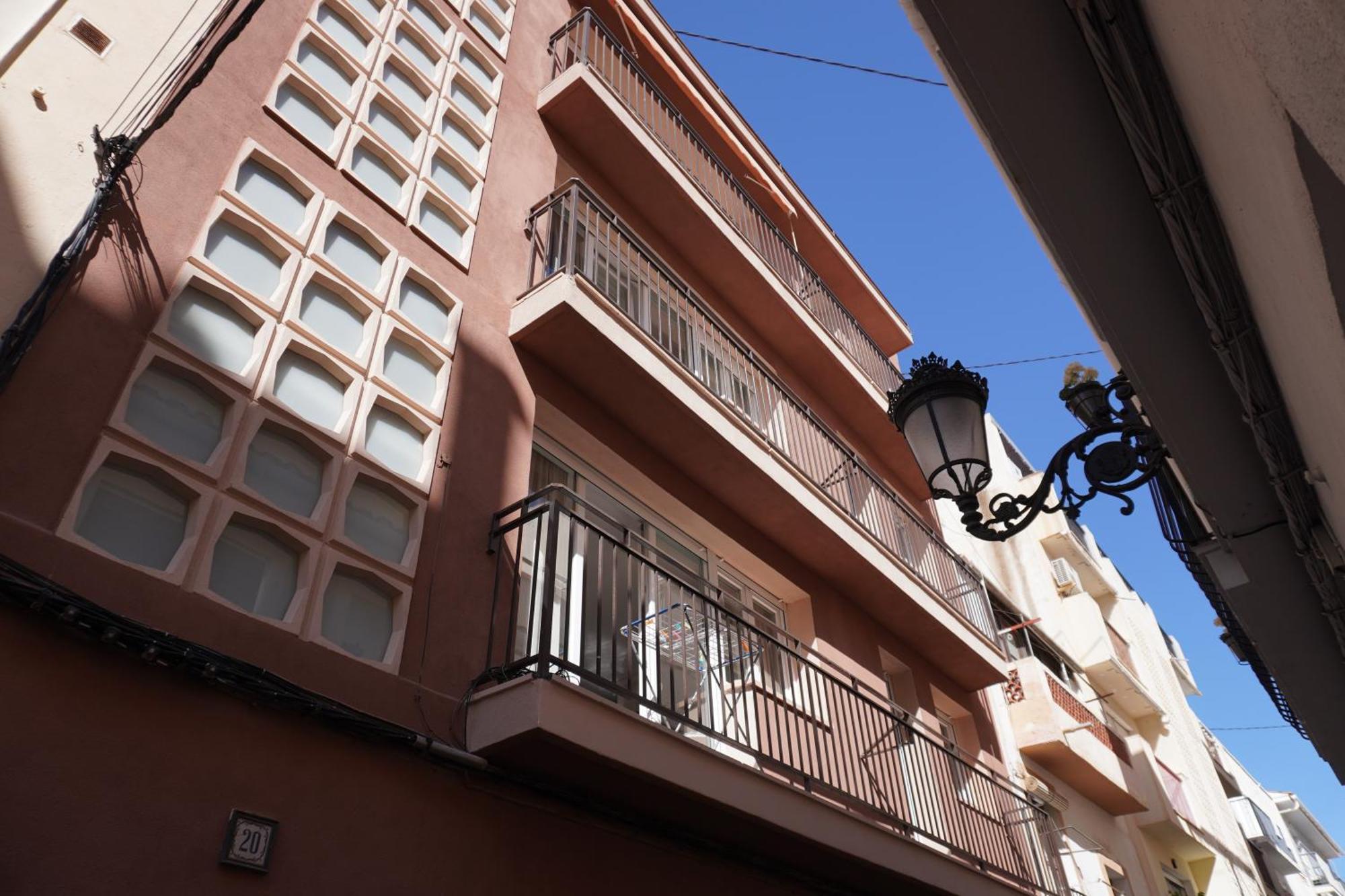 Apartamentos Pelicano Benidorm Dış mekan fotoğraf